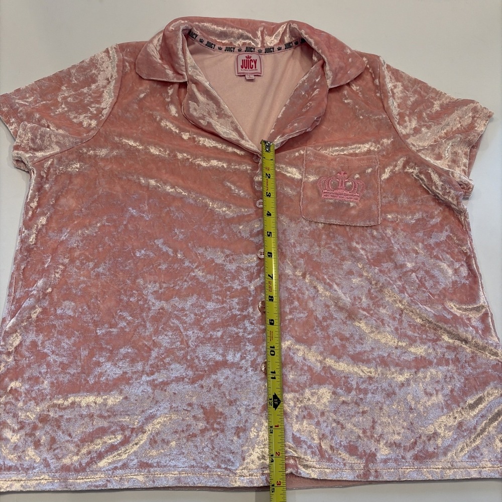 Womens Juicy Couture pink velour short sleeve button up top‎ Size  Large - Picture 8 of 12